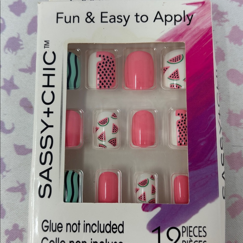 🔴5/25 Fashion Nails Fun Easy To Apply Watermelon Pink and green